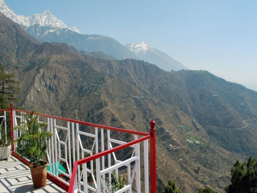 Hotel Deodar Villa Dharamshala Esterno foto