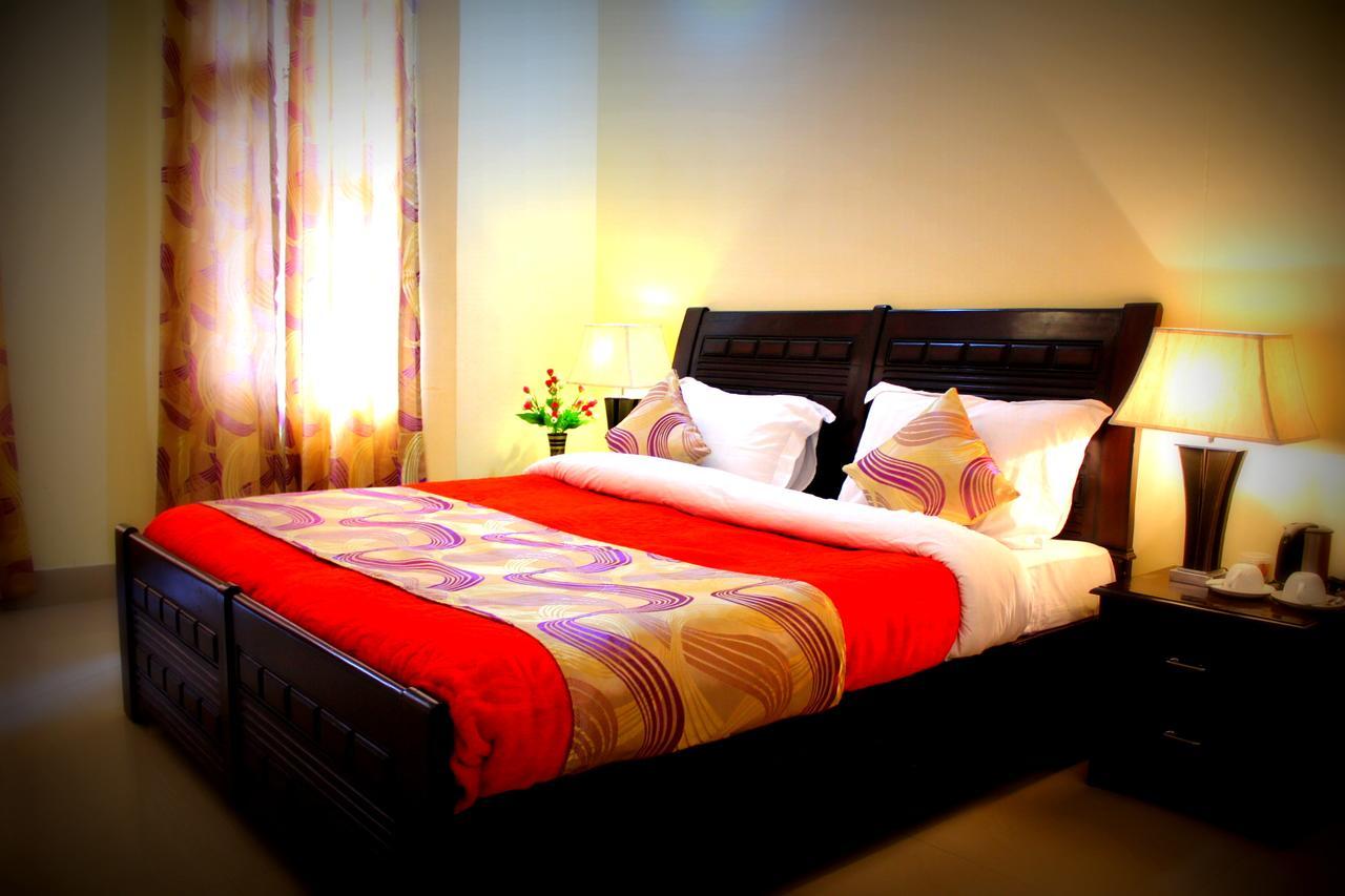 Hotel Deodar Villa Dharamshala Esterno foto